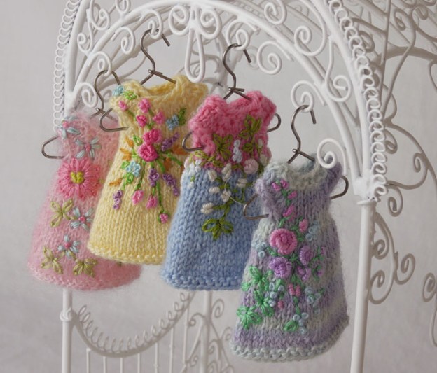 4 Amelia Dresses 169