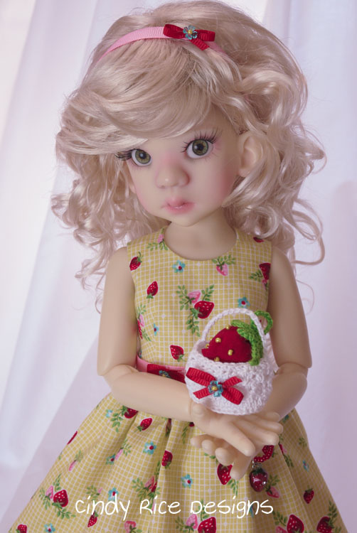 strawberry picking 858