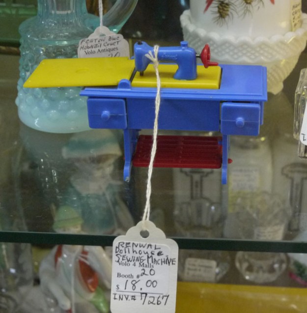 volo antique mall toys 571