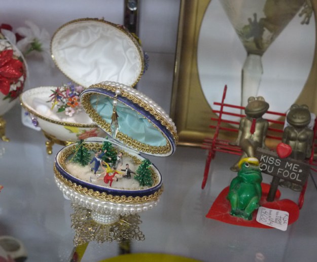 volo antiques glass 532