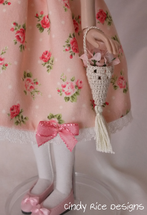 patience in peach 745