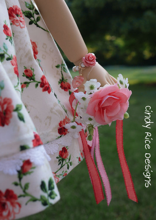 rose trellis 263.jpg