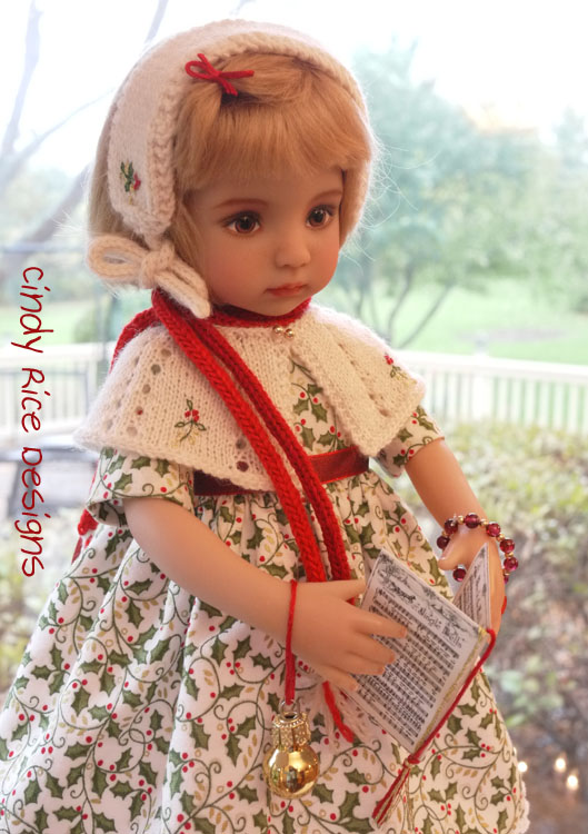 christmas-caroler-272