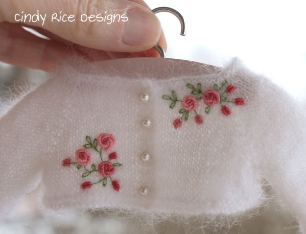 around-the-corner-are-roses-111