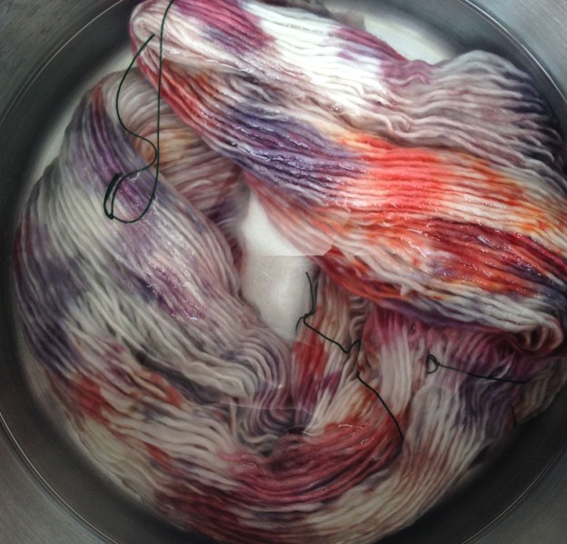dyeing merino singles yarn 3780