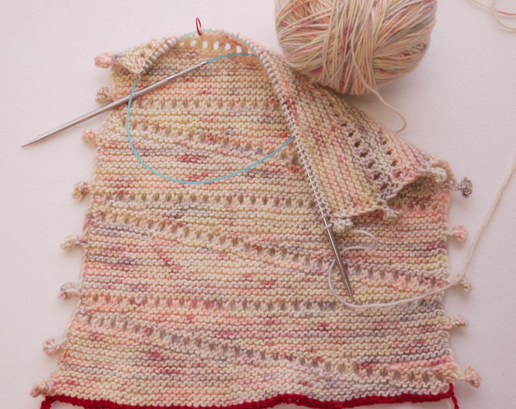 bobble cowl in progress 718