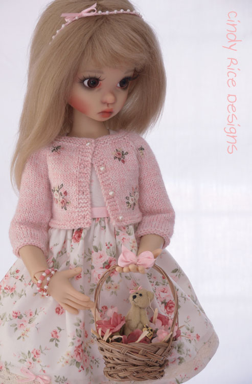 a springtime garden stroll 846