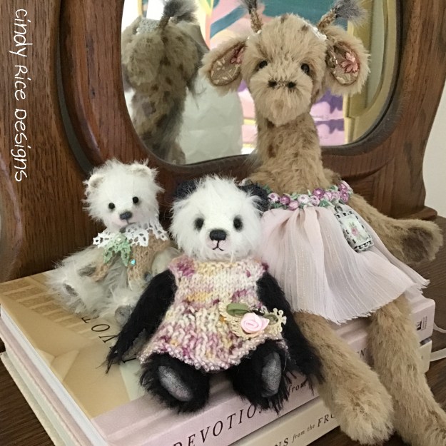 warm heart bears ivy magnolia claudette 0664 2