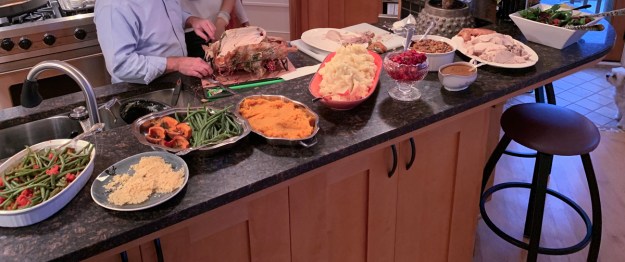 2019 buffet dinner 4833